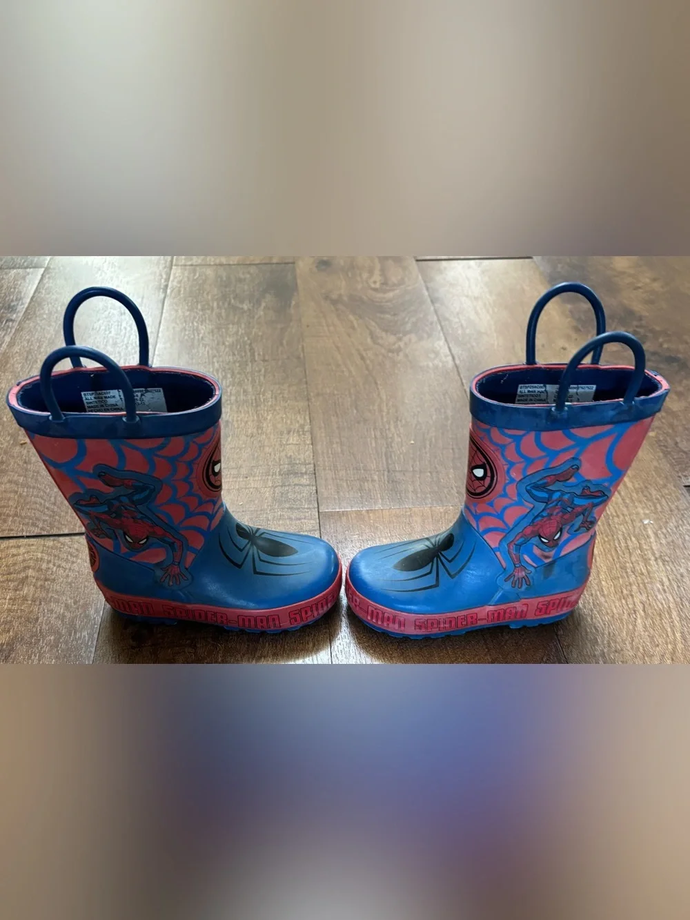 Marvel Spiderman boots for toddlers youth Size 5/6 unisex boy girl